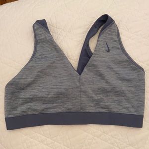 NIKE Sports Bra— Size Large